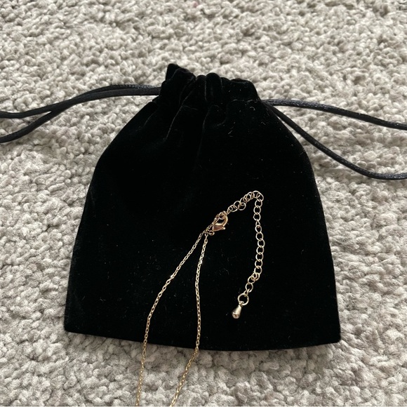 3/$25 Gold Disk Necklace - Picture 3 of 3